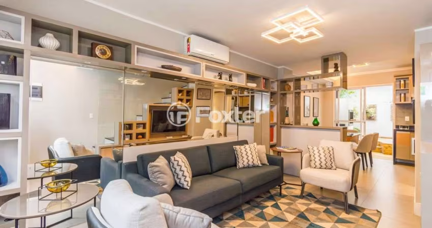 Casa em condomínio fechado com 2 quartos à venda na Estrada Cristiano Kraemer, 5038, Vila Nova, Porto Alegre