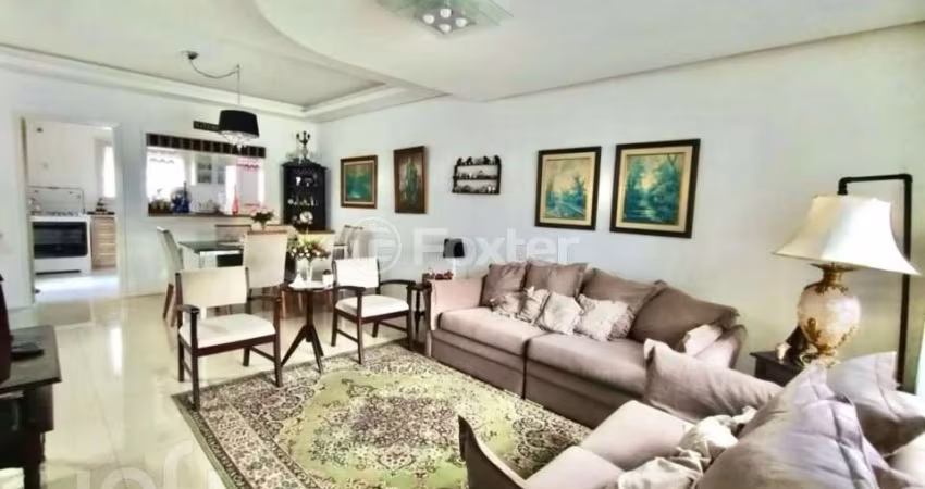 Casa com 3 quartos à venda na Rua Felipe Arísio, 96, Hípica, Porto Alegre