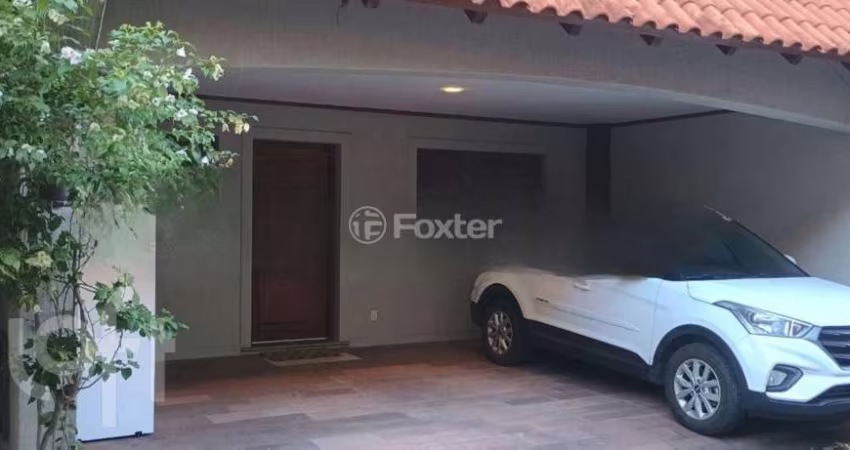 Casa em condomínio fechado com 3 quartos à venda na Rua Gilberto Laste, 141, Santa Tereza, Porto Alegre