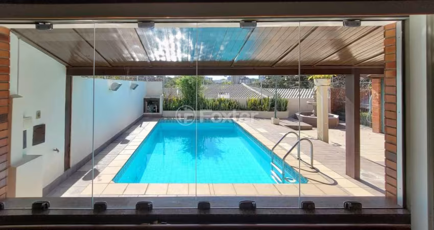 Casa comercial com 2 salas à venda na Rua Carlos Huber, 826, Três Figueiras, Porto Alegre