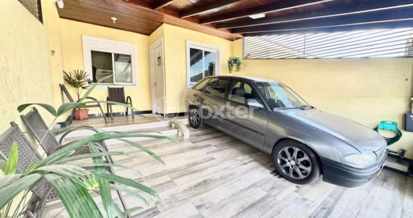 Casa com 2 quartos à venda na Estrada dos Caetanos, 153, Residencial Meu Rincão, Cachoeirinha
