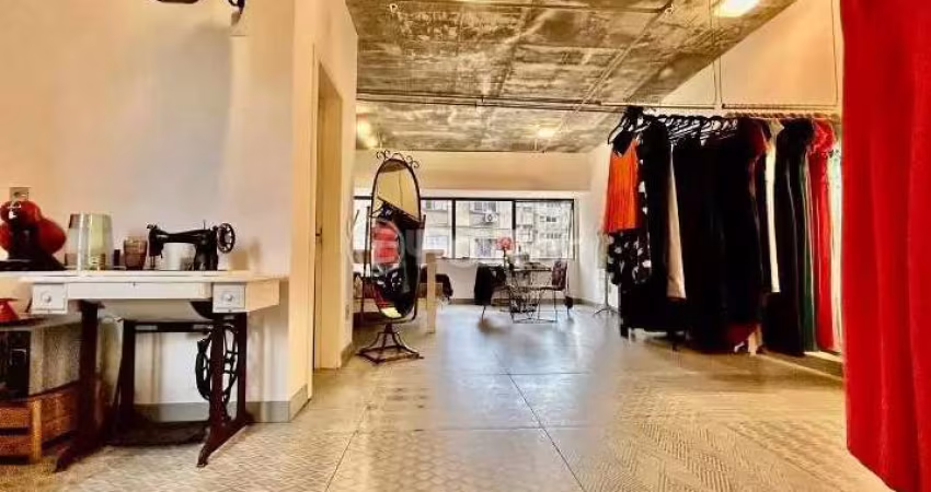 Sala comercial com 1 sala à venda na Avenida Osvaldo Aranha, 440, Bom Fim, Porto Alegre