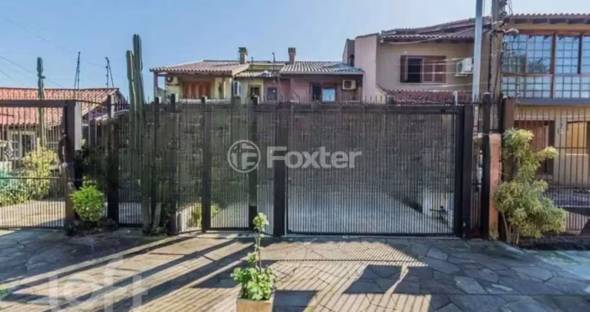 Casa com 3 quartos à venda na Rua Olécio Cavedini, 45, Espírito Santo, Porto Alegre