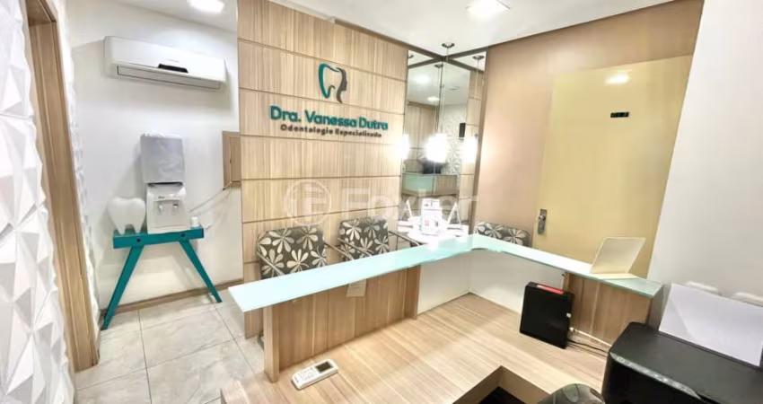 Sala comercial com 2 salas à venda na Rua Tiradentes, 381, Centro, Canoas