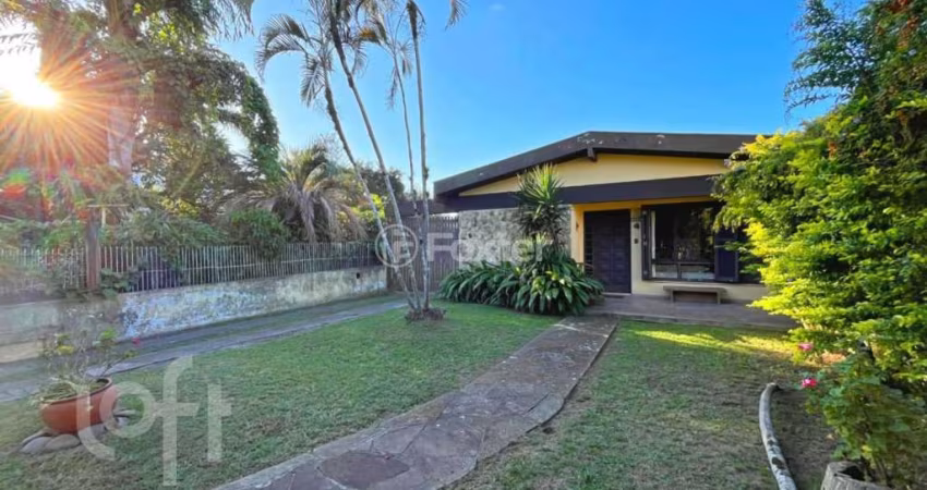 Casa com 3 quartos à venda na Avenida Imperial, 422, Ipanema, Porto Alegre