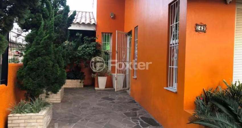 Casa com 3 quartos à venda na Rua Pedro Boticário, 142, Glória, Porto Alegre