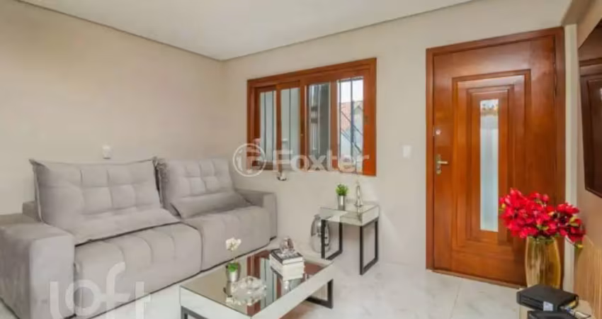 Casa com 3 quartos à venda na Travessa Borneo, 32, Jardim Lindóia, Porto Alegre