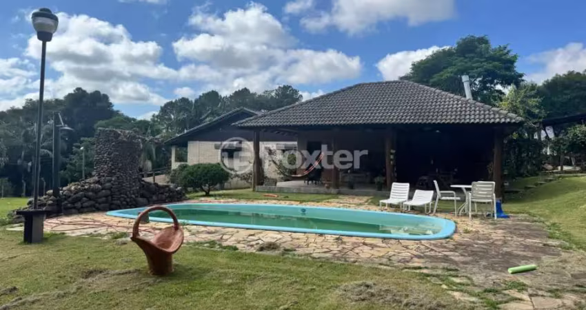 Fazenda com 3 salas à venda na Estrada Costa Gama, 3131, Hípica, Porto Alegre