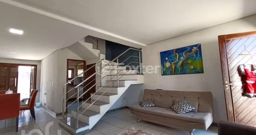 Casa em condomínio fechado com 3 quartos à venda na Rua Atenas, 44, Niterói, Canoas