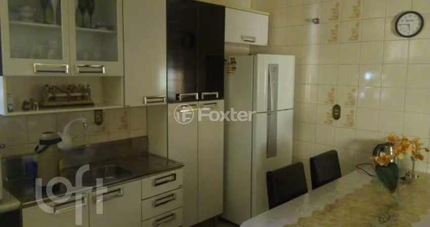 Casa com 3 quartos à venda na Rua Marcelo Juarez Swaisser, 148, São Caetano, Caxias do Sul
