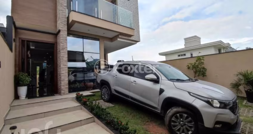 Casa com 3 quartos à venda na Avenida Deltaville, 516, Beira Rio, Biguaçu