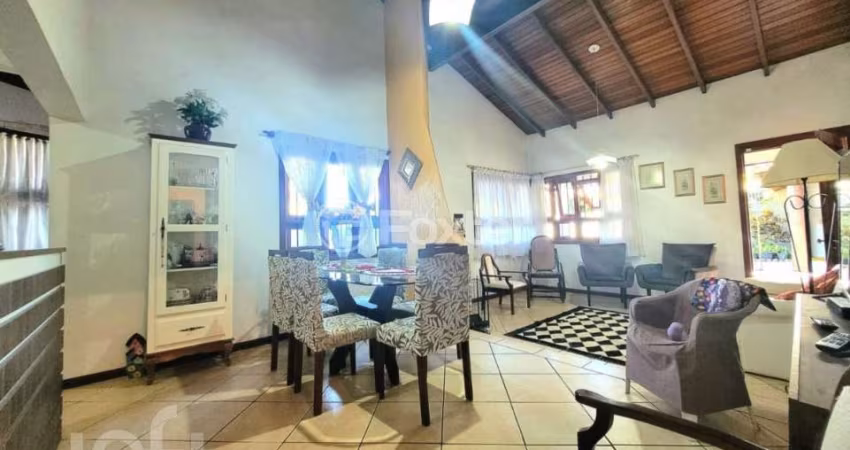 Casa com 3 quartos à venda na Rua Carlos Berner, 136, São Jorge, Novo Hamburgo