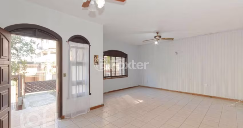 Casa com 3 quartos à venda na Travessa Nova Trento, 112, Tristeza, Porto Alegre
