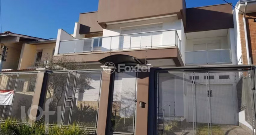 Casa com 4 quartos à venda na Rua Doutor Jorge Fayet, 693, Chácara das Pedras, Porto Alegre