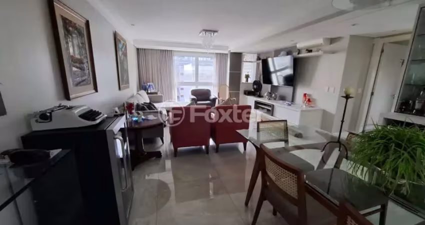 Apartamento com 3 quartos à venda na Rua Mata Bacelar, 331, Auxiliadora, Porto Alegre