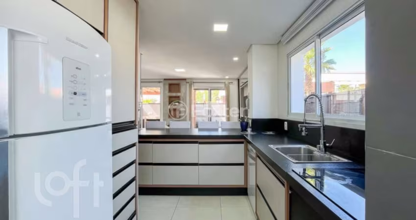 Casa em condomínio fechado com 4 quartos à venda na Rua Sagrado Coração de Jesus, 811, Morro das Pedras, Florianópolis