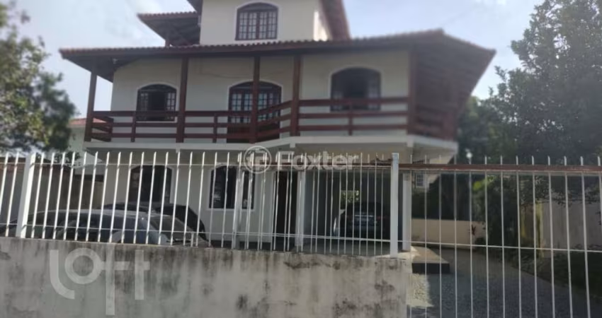 Casa com 4 quartos à venda na Rua João Dias dos Santos, 34, Ponte do Imaruim, Palhoça