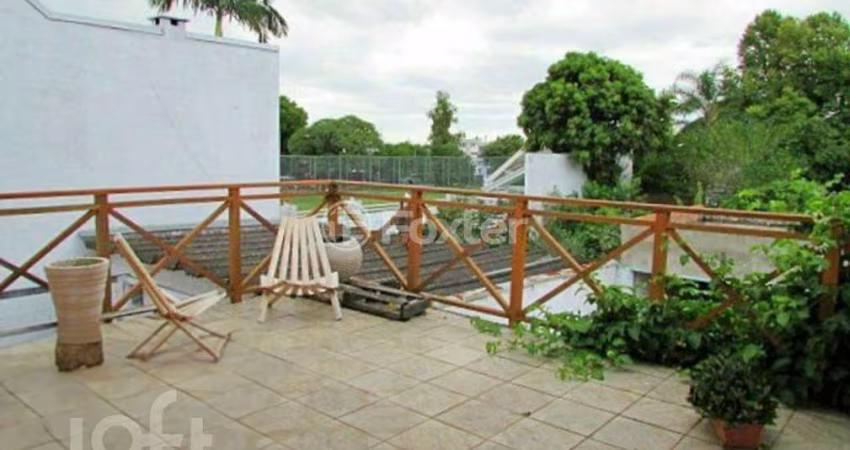 Casa com 6 quartos à venda na Rua Padre João Batista Reus, 708, Vila Conceição, Porto Alegre