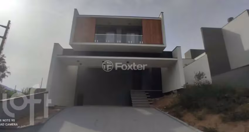 Casa com 3 quartos à venda na Rua dos Rouxinóis, 10, Pedra Branca, Palhoça