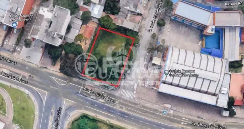 Terreno comercial à venda na Avenida Protásio Alves, 6850, Petrópolis, Porto Alegre