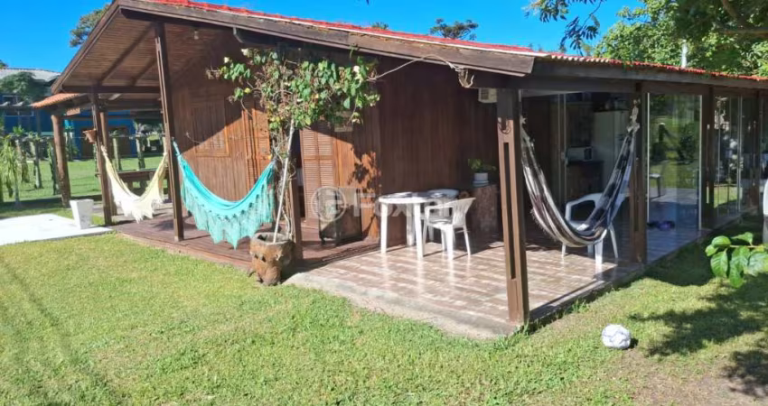Casa com 3 quartos à venda na Estrada do Palmital, 11499, Palmital, Osório