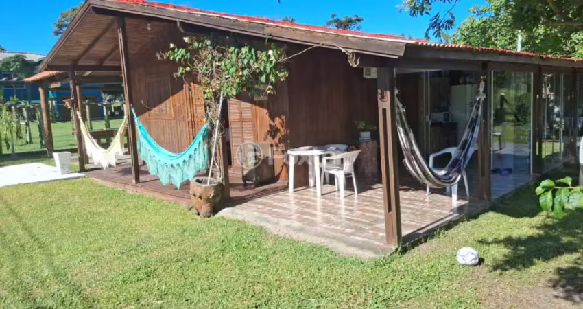 Casa com 3 quartos à venda na Estrada do Palmital, 11499, Palmital, Osório