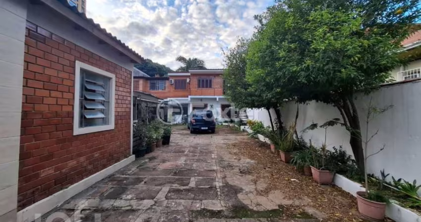 Casa com 3 quartos à venda na Rua João Neves da Fontoura, 139, Centro, São Leopoldo