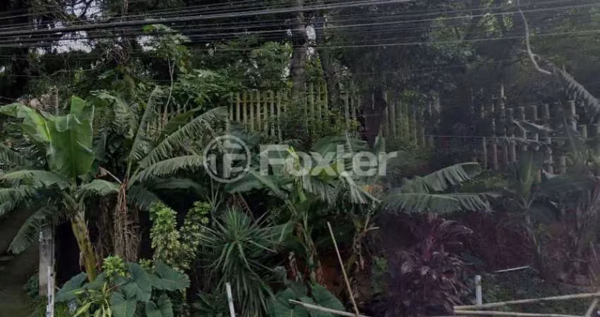 Terreno à venda na Avenida Capivari, 1112, Cristal, Porto Alegre