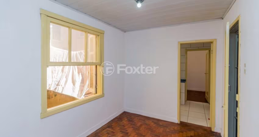 Apartamento com 3 quartos à venda na Rua Duque de Caxias, 1379, Centro Histórico, Porto Alegre