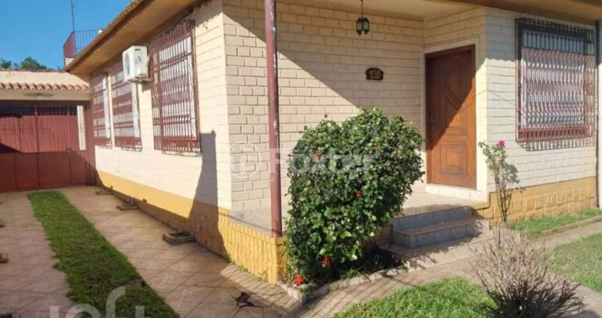 Casa com 3 quartos à venda na Rua Stephan Zweig, 120, Cavalhada, Porto Alegre