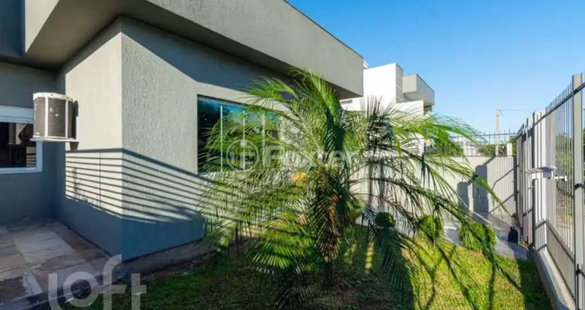Casa com 2 quartos à venda na Rua das Gérberas, 275, Parque da Matriz, Gravataí