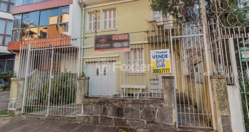 Casa com 3 quartos à venda na Rua Zamenhoff, 107, São João, Porto Alegre