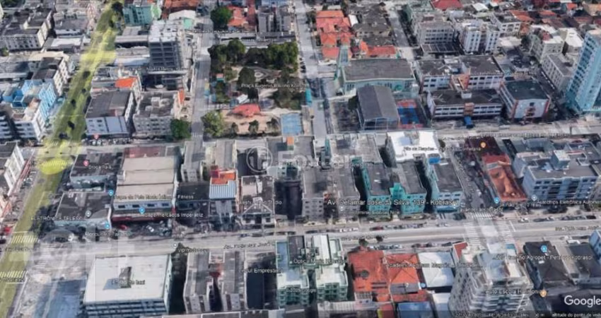 Apartamento com 3 quartos à venda na Rua Delamar José da Silva, 139, Kobrasol, São José
