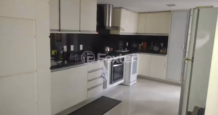 Casa em condomínio fechado com 3 quartos à venda na Rua Gilberto Laste, 141, Santa Tereza, Porto Alegre