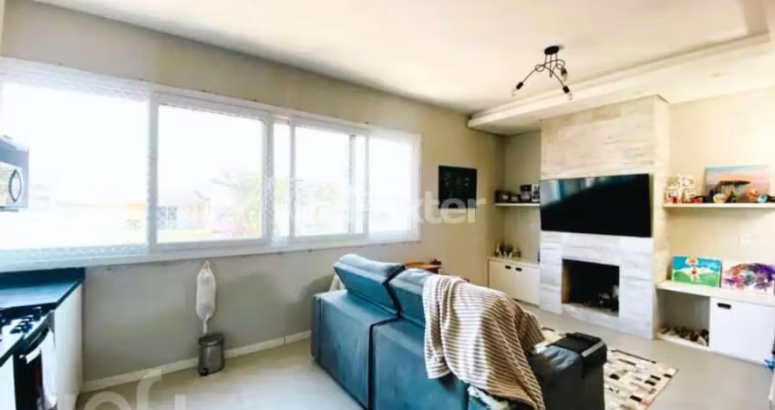 Casa com 2 quartos à venda na Avenida Agostini, 54, Navegantes, Porto Alegre