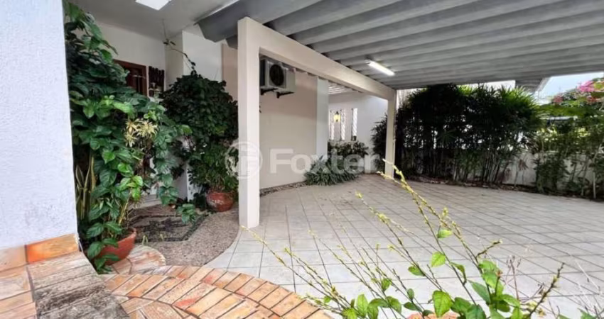Casa com 3 quartos à venda na Rua Professor Paulo Roberto Martins, 180, Santa Mônica, Florianópolis