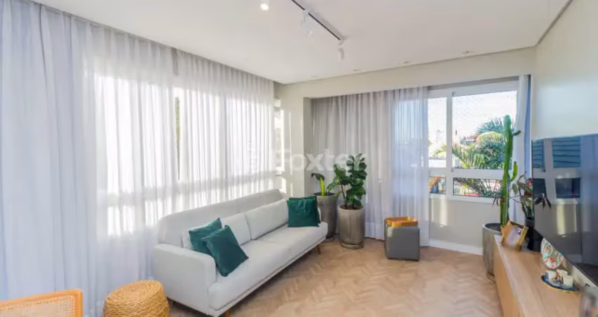 Apartamento com 2 quartos à venda na Avenida Benno Mentz, 580, Vila Ipiranga, Porto Alegre