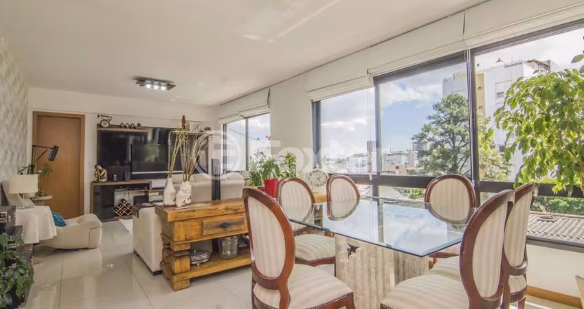 Apartamento com 3 quartos à venda na Rua Riveira, 601, Petrópolis, Porto Alegre