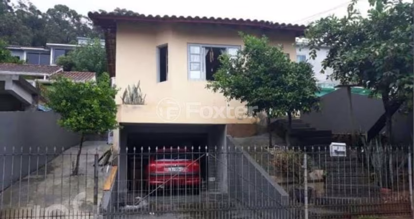 Casa com 3 quartos à venda na Rua Faial, 300, São Sebastião, Palhoça