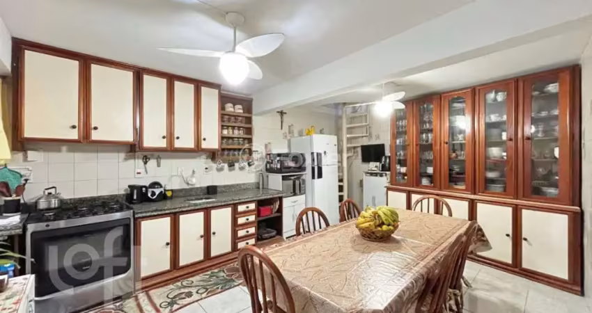 Casa com 4 quartos à venda na Rua João Corrêa Almeida, 30, Vila Nova, Porto Alegre