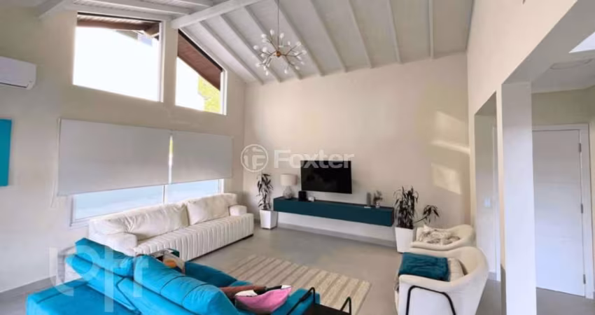 Casa em condomínio fechado com 3 quartos à venda na Rua Leonel Pereira, 2033, Cachoeira do Bom Jesus, Florianópolis