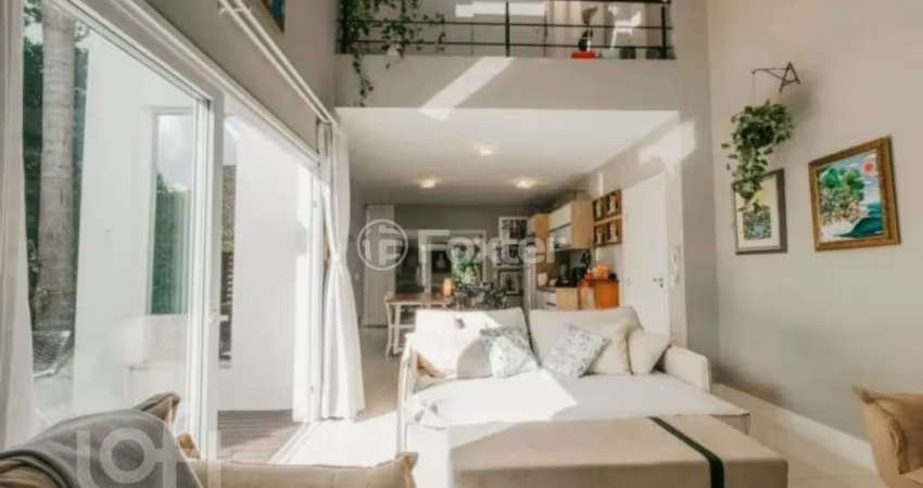 Casa em condomínio fechado com 2 quartos à venda na Rodovia Doutor Antônio Luiz Moura Gonzaga, 3801, Rio Tavares, Florianópolis
