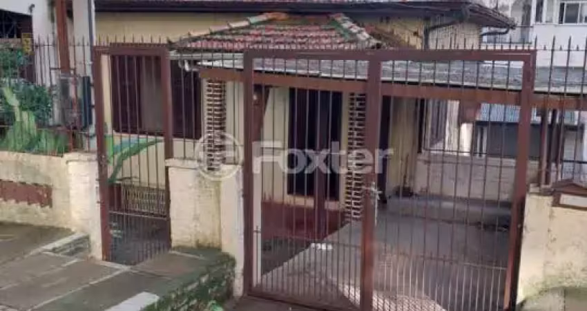 Casa comercial com 2 salas à venda na Rua Tito Lívio Zambecari, 382, Mont Serrat, Porto Alegre