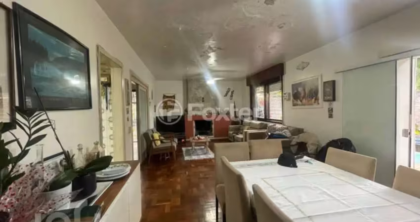 Casa com 2 quartos à venda na Rua Arnaldo Ballve, 96, Jardim Itu Sabará, Porto Alegre