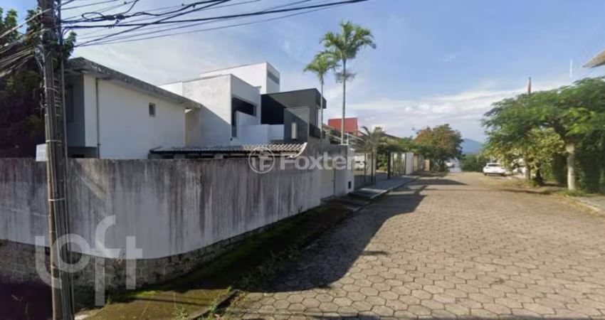 Casa com 3 quartos à venda na Rua Eliseu Guilherme, 123, Coqueiros, Florianópolis