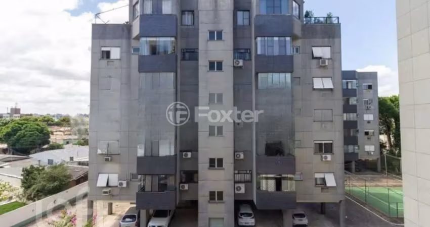 Apartamento com 3 quartos à venda na Rua Afonso Arinos, 291, Camaquã, Porto Alegre