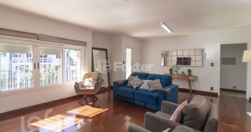 Casa com 3 quartos à venda na Rua Coronel Tisiano F. de Leoni, 290, Coronel Aparício Borges, Porto Alegre