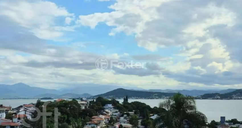 Casa com 3 quartos à venda na Rua João Meirelles, 636, Abraão, Florianópolis
