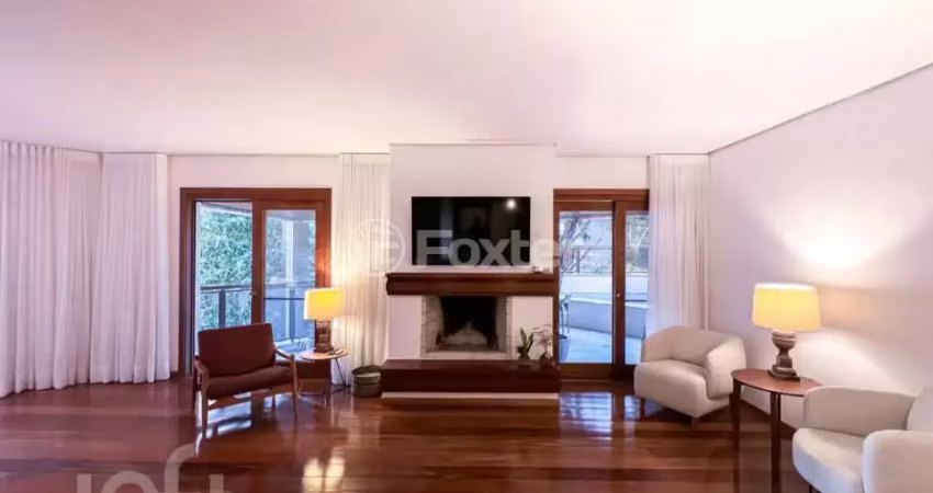 Apartamento com 4 quartos à venda na Rua Santo Inácio, 473, Moinhos de Vento, Porto Alegre