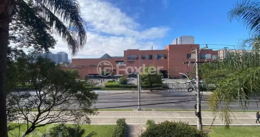 Apartamento com 3 quartos à venda na Avenida João Wallig, 1845, Passo da Areia, Porto Alegre